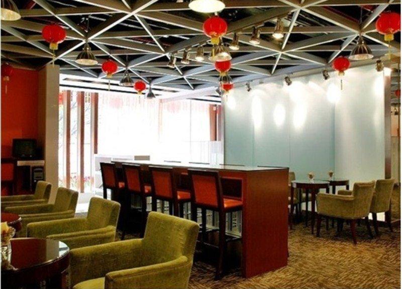 Yanjiang East Garden Inn Гуанчжоу Экстерьер фото