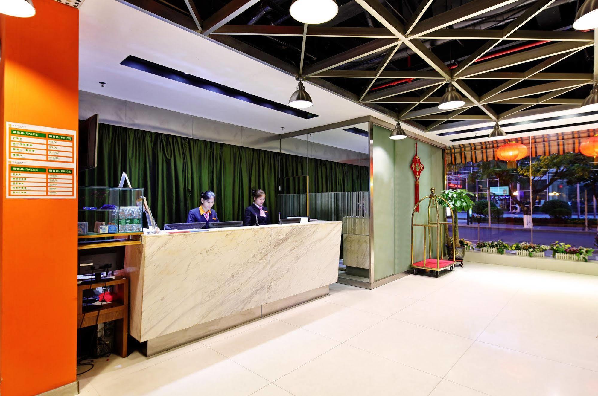 Yanjiang East Garden Inn Гуанчжоу Экстерьер фото